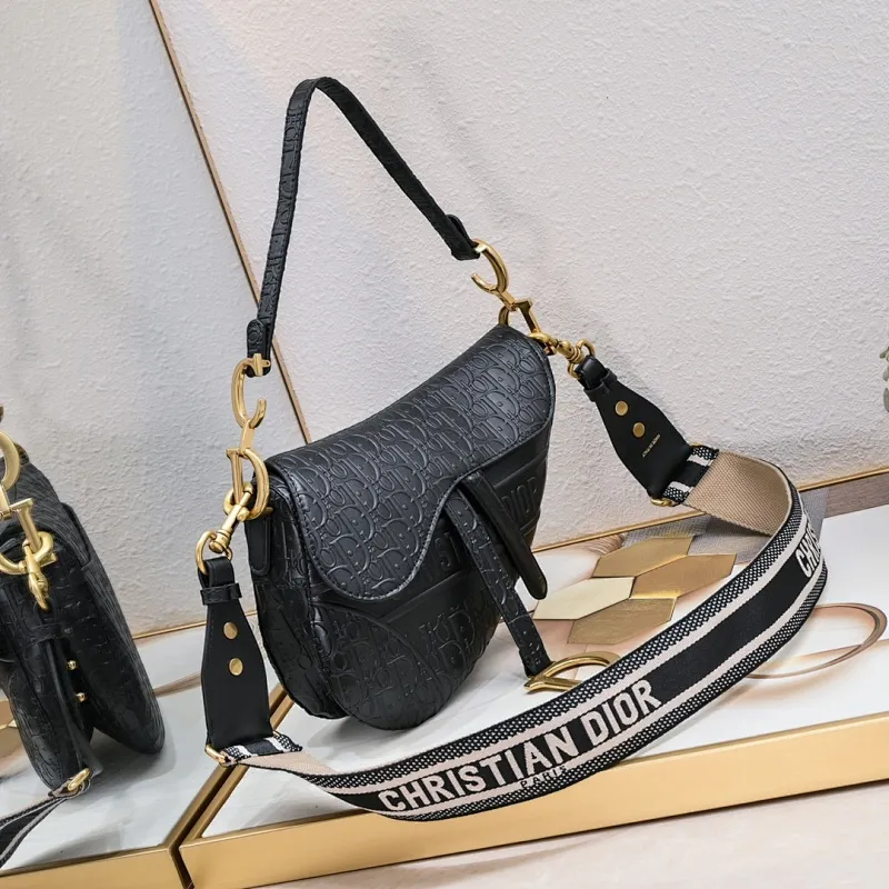 All Categories Official Website "Brand Women's Bags" Women's Bags 💙 DIOR 2025 New DIOR Crossbody Bag