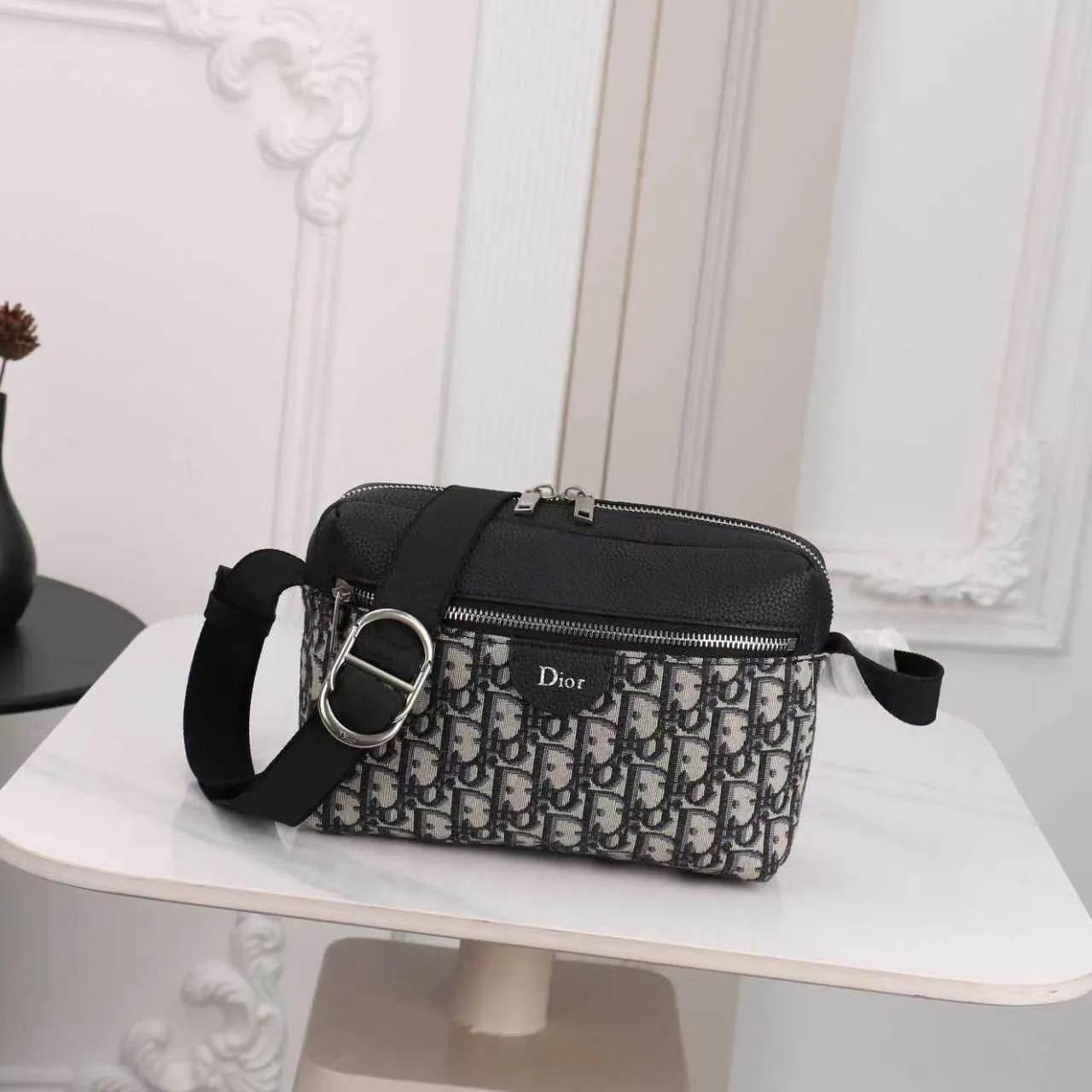 All Categories Official Website "Brand Women's Bags" Women's Bags 💙 DIOR 2026 New DIOR Crossbody Bag
