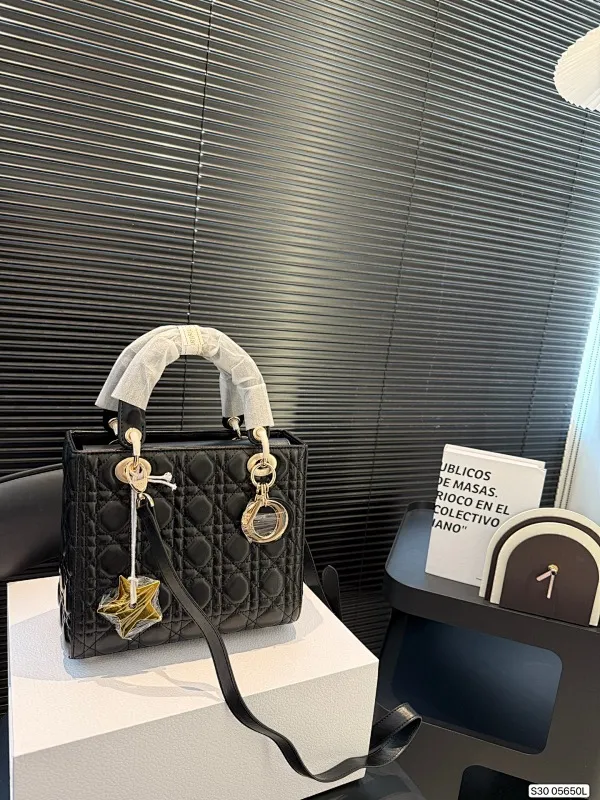 All Categories Official Website "Brand Women's Bags" Women's Bags 💙 DIOR 2025 New DIOR Handbags