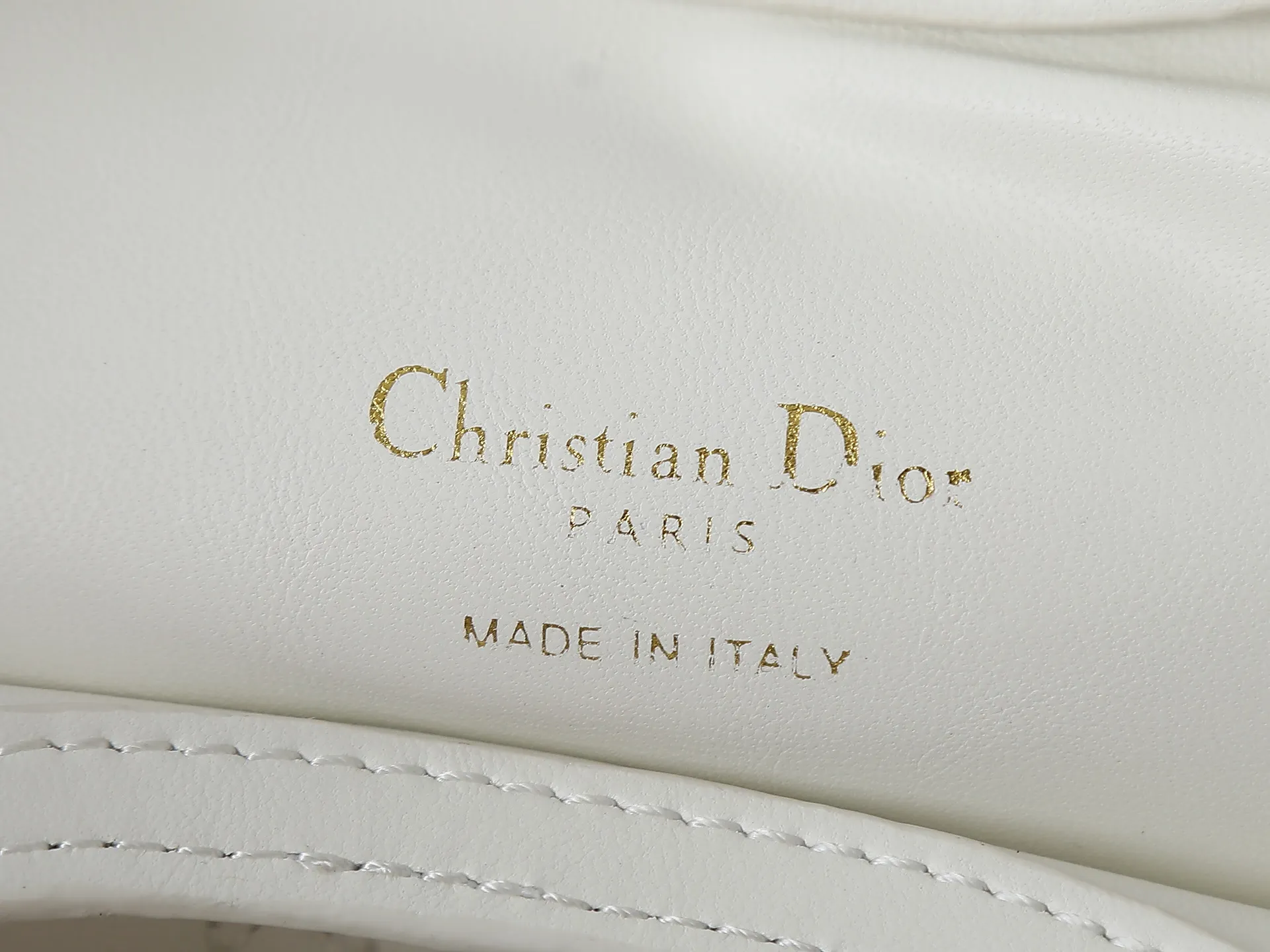 All Categories Official Website "Brand Women's Bags" Women's Bags 💙 DIOR 2026 New DIOR Crossbody Bag