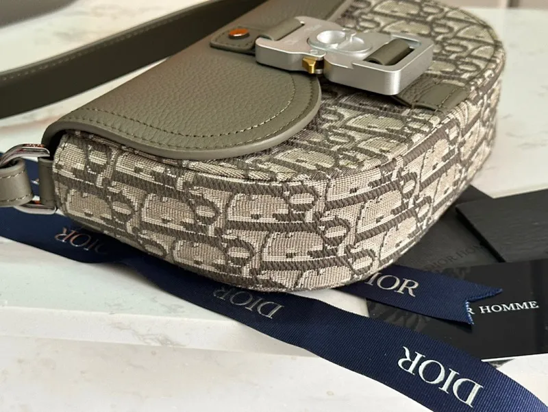 All Categories Official Website "Brand Women's Bags" Women's Bags 💙 DIOR 2025 New DIOR Crossbody Bag