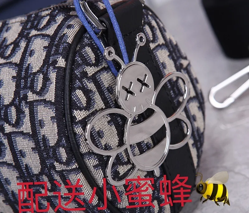 All Categories Official Website "Brand Women's Bags" Women's Bags 💙 DIOR 2025 New DIOR Crossbody Bag