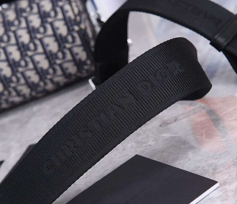 All Categories Official Website "Brand Women's Bags" Women's Bags 💙 DIOR 2025 New DIOR Crossbody Bag