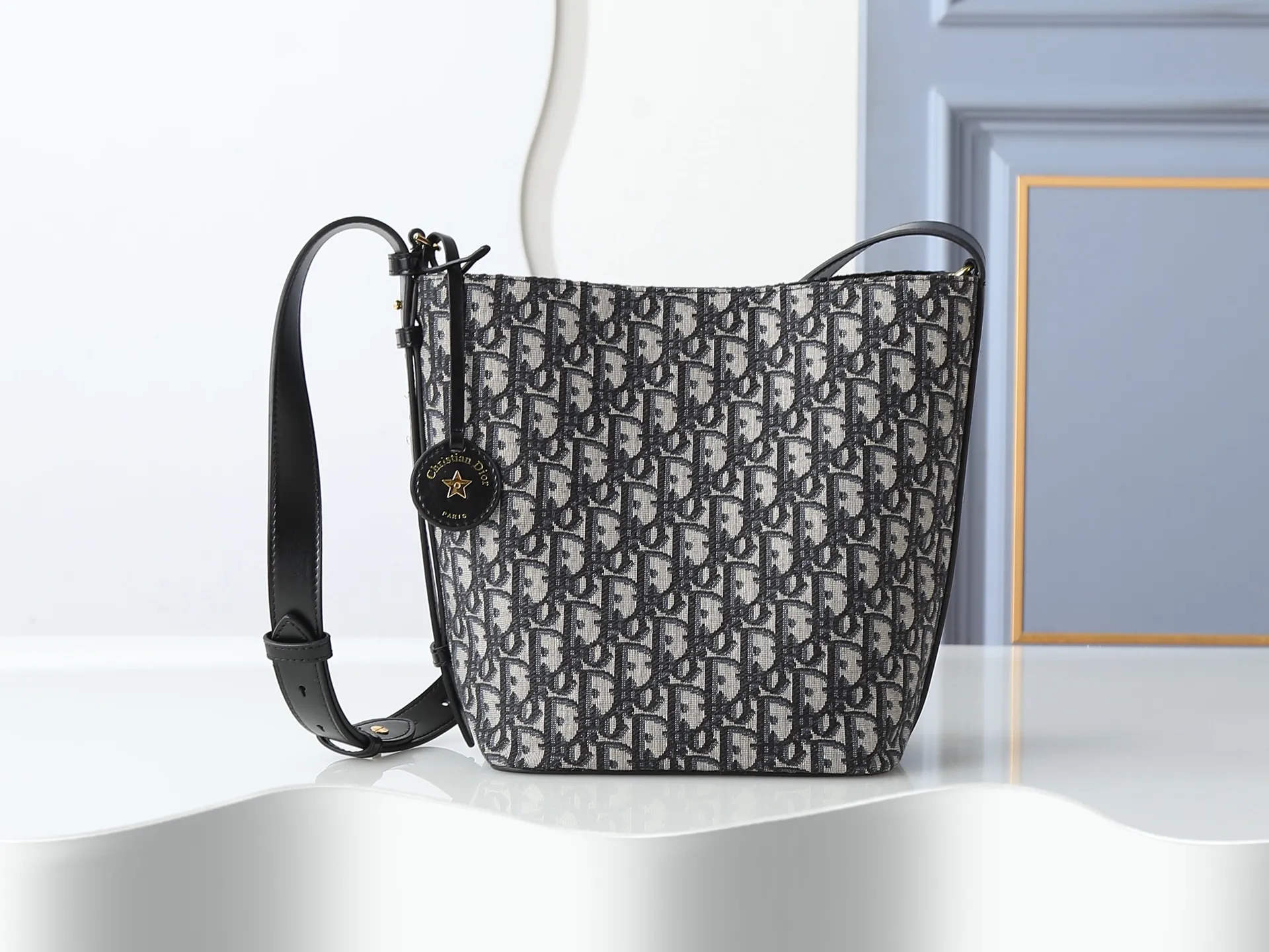 All Categories Official Website "Brand Women's Bags" Women's Bags 💙 DIOR 2026 New DIOR Crossbody Bag