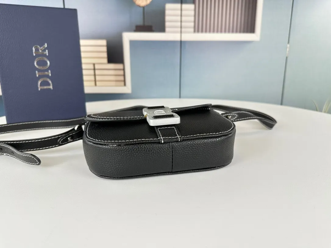 All Categories Official Website "Brand Women's Bags" Women's Bags 💙 DIOR 2025 New DIOR Crossbody Bag