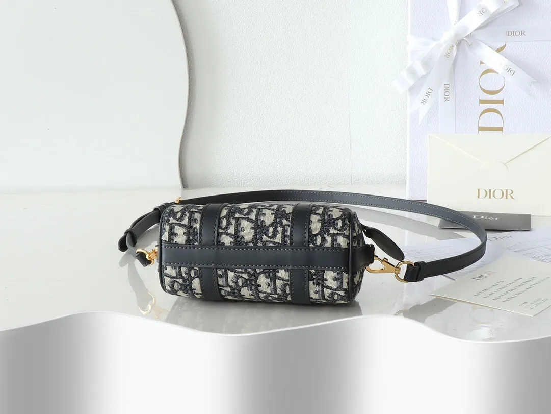 All Categories Official Website "Brand Women's Bags" Women's Bags 💙 DIOR 2025 New DIOR Crossbody Bag