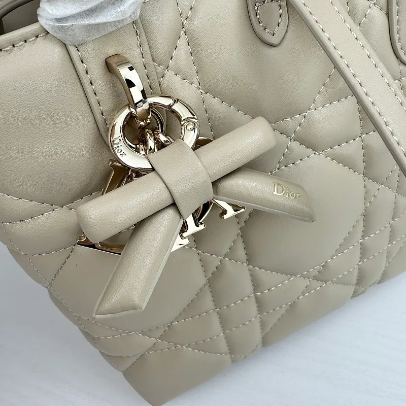 All Categories Official Website "Brand Women's Bags" Women's Bags 💙 DIOR 2026 New DIOR Handbags