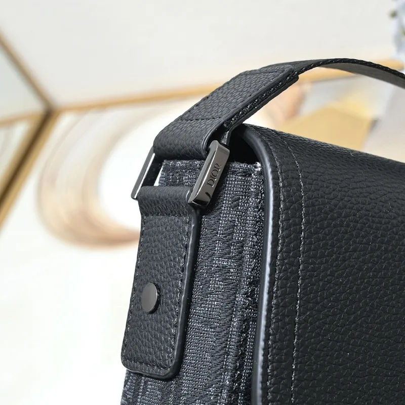 All Categories Official Website "Brand Women's Bags" Women's Bags 💙 DIOR 2025 New DIOR Crossbody Bag