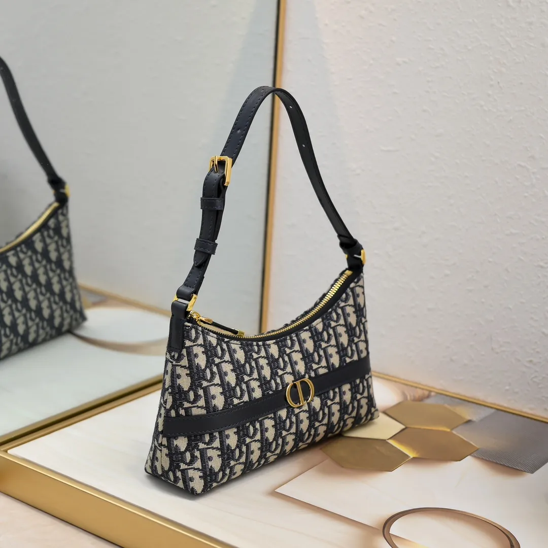 All Categories Official Website "Brand Women's Bags" Women's Bags 💙 DIOR 2026 New DiorMiss Caro Mini One-Shoulder Dumpling Bag