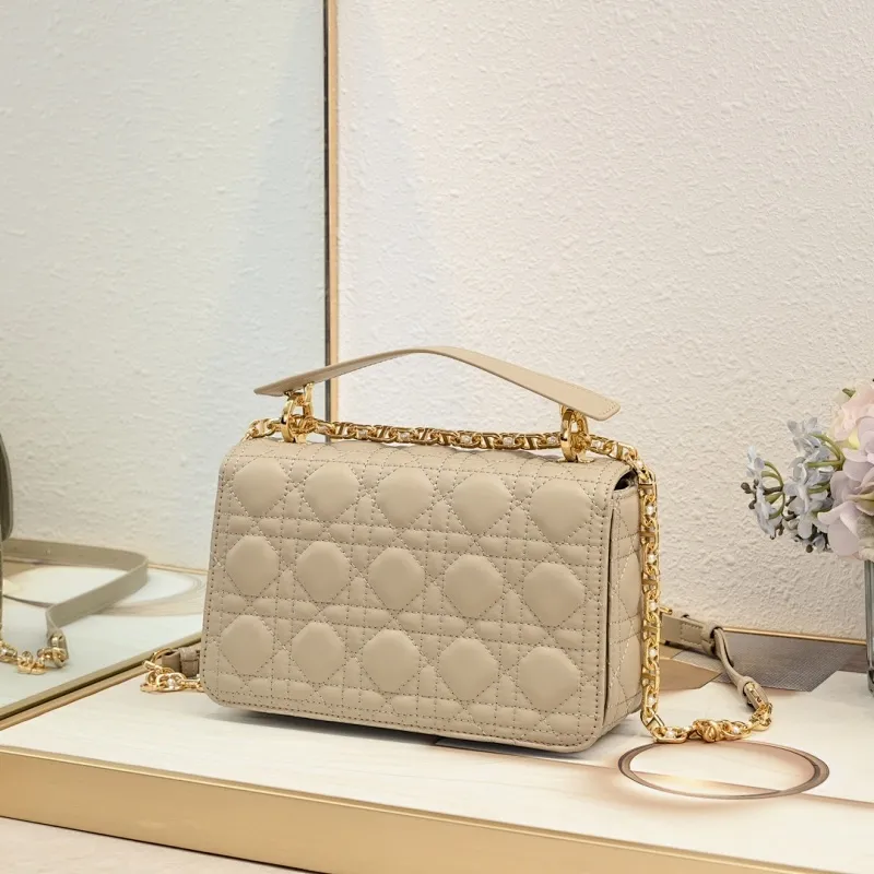 All Categories Official Website "Brand Women's Bags" Women's Bags 💙 DIOR 2025 New DIOR Crossbody Bag