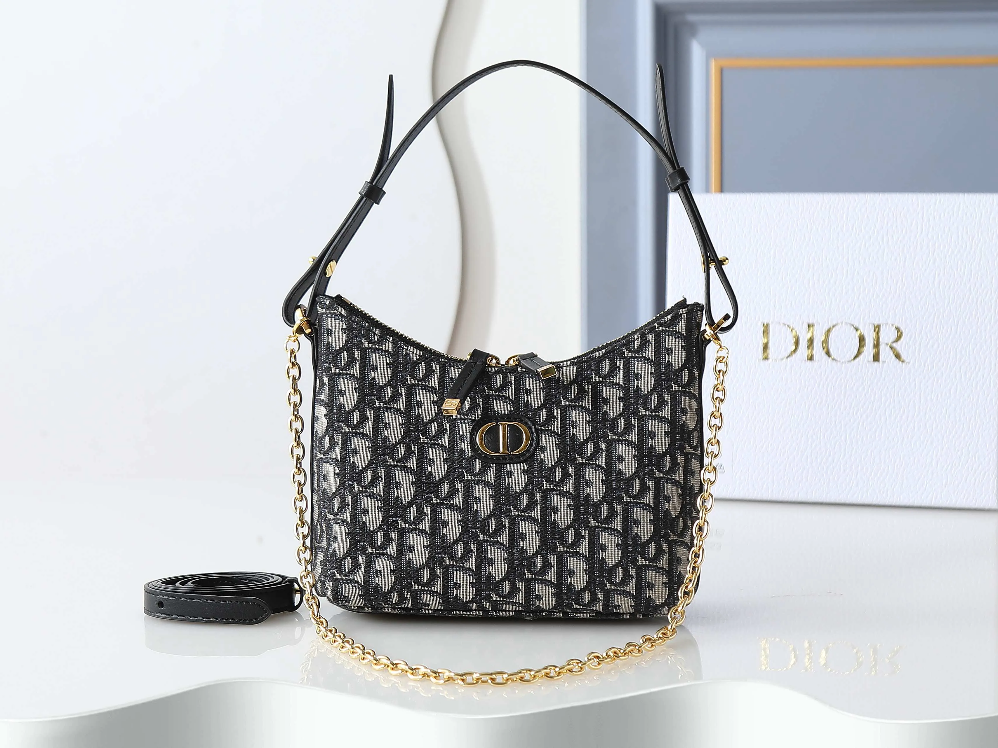 All Categories Official Website "Brand Women's Bags" Women's Bags 💙 DIOR 2026 New DIOR Crossbody Bag