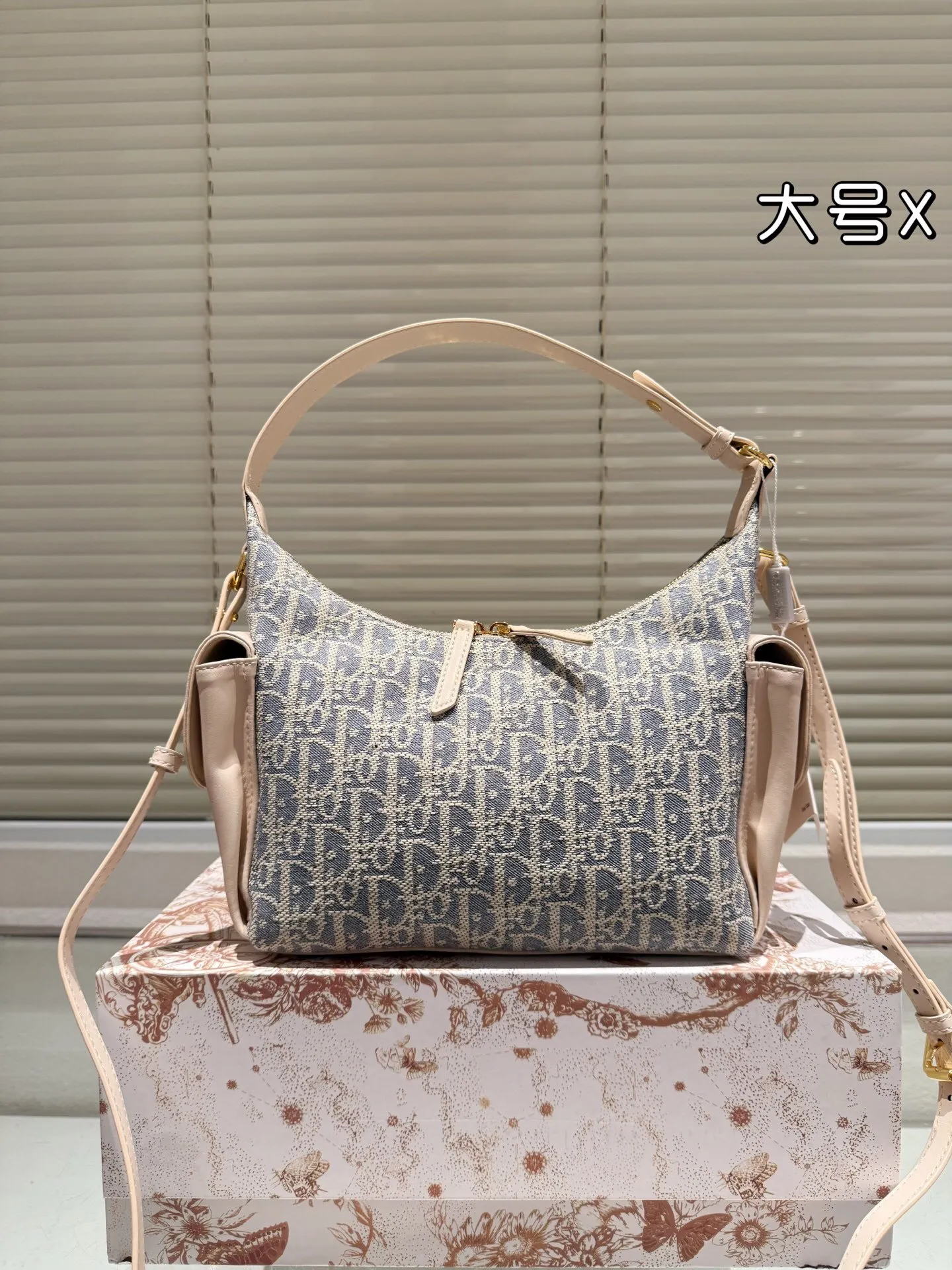 All Categories Official Website "Brand Women's Bags" Women's Bags 💙 DIOR 2025 New DIOR Crossbody Bag