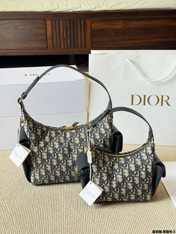 All categories Official website "Brand Women's Bags" Women's Bags 💙 DIOR 2025 new DIOR armpit bag