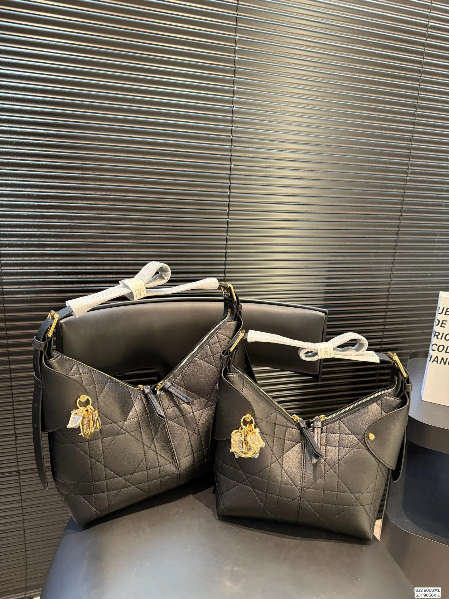 All categories Official website "Brand Women's Bags" Women's Bags 💙 DIOR 2025 new DIOR armpit bag