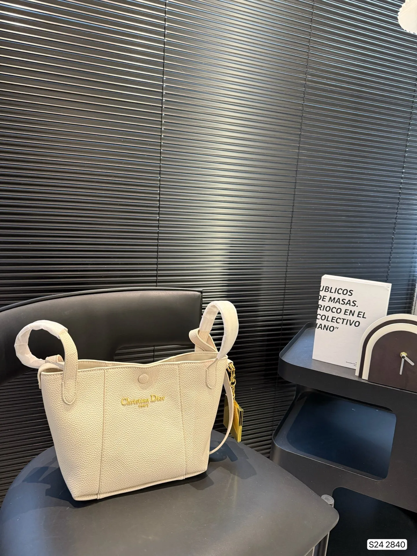 All Categories Official Website "Brand Women's Bags" Women's Bags 💙 DIOR 2025 New DIOR Crossbody Bag