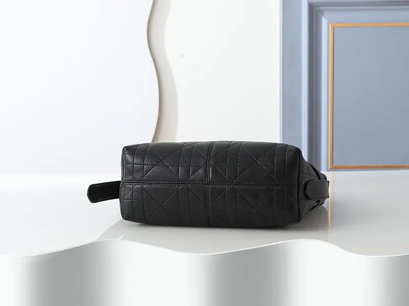 All Categories Official Website "Brand Women's Bags" Women's Bags 💙 DIOR 2026 New DIOR Armpit Crossbody Bag