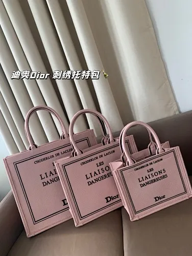 All Categories Official Website "Brand Women's Bags" Women's Bags 💙 DIOR 2025 New DIOR Embroidered Tote Bag