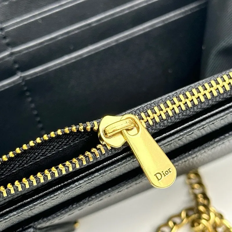 All Categories Official Website "Brand Women's Bags" Women's Bags 💙 DIOR 2025 New DIOR Crossbody Bag