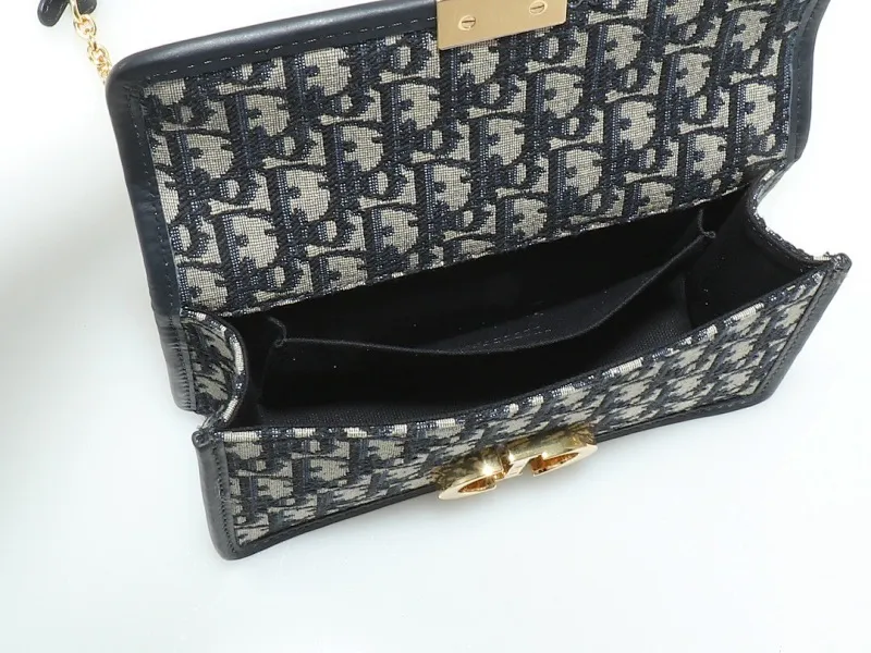 All Categories Official Website "Brand Women's Bags" Women's Bags 💙 DIOR 2025 New DIOR Crossbody Bag