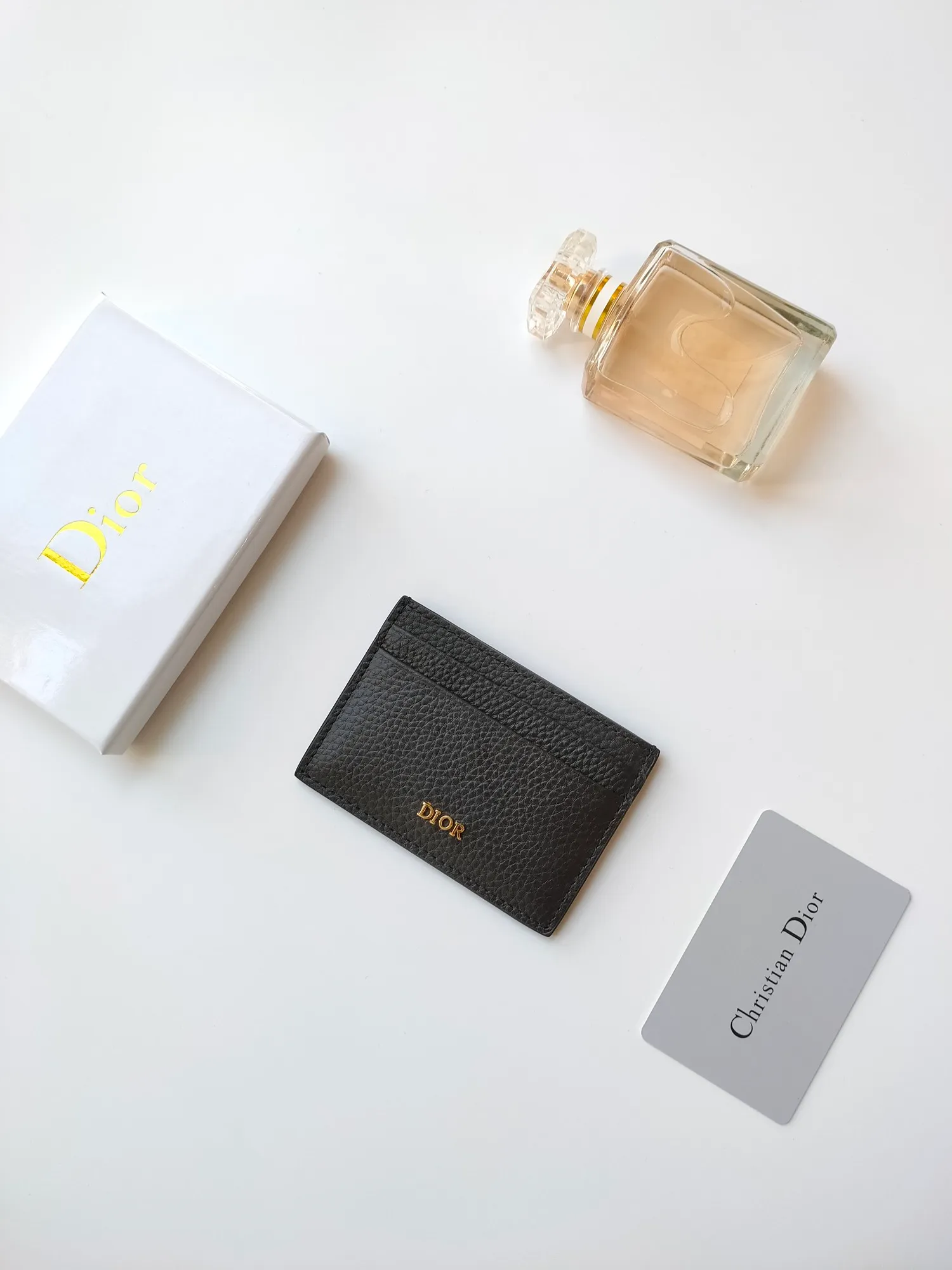 💰90 Dior new products are shipped👉Dior genuine pickup bag🎀Cow leather credit card holder, original one-to-one hardware, copied details😋Style number: C139😎Size: 10.5×7.5cm