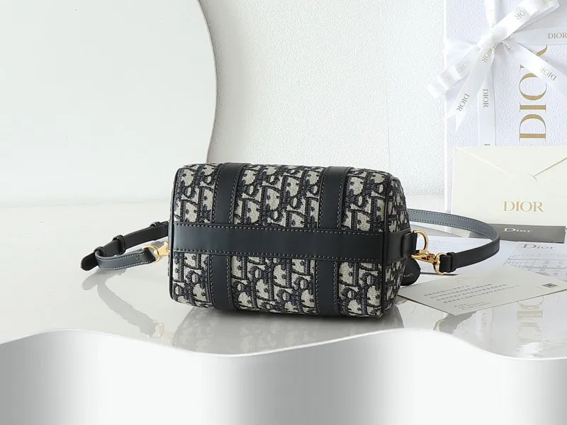 All Categories Official Website "Brand Women's Bags" Women's Bags 💙 DIOR 2025 New DIOR Crossbody Bag