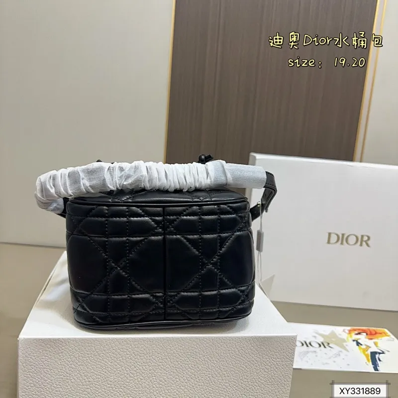 All Categories Official Website "Brand Women's Bags" Women's Bags 💙 DIOR 2025 New Dior Crossbody Bag