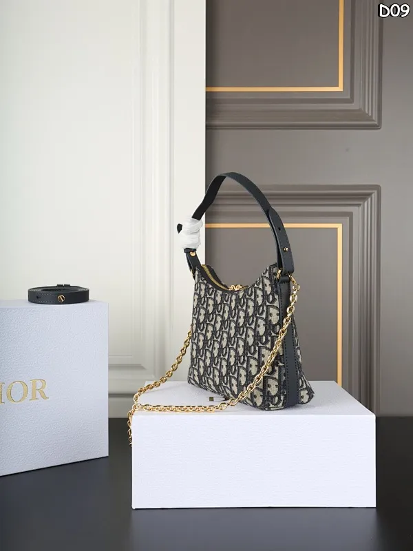 All Categories Official Website "Brand Women's Bags" Women's Bags 💙 DIOR 2025 New Dior Underarm Bag