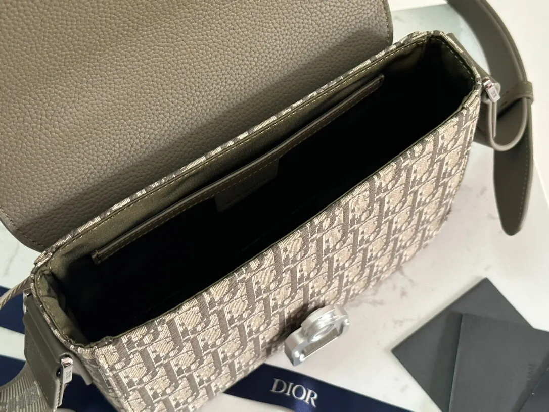 All Categories Official Website "Brand Women's Bags" Women's Bags 💙 DIOR 2025 New DIOR Crossbody Bag