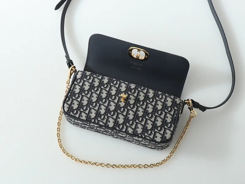 All Categories Official Website "Brand Women's Bags" Women's Bags 💙 DIOR 2025 New DIOR Crossbody Bag