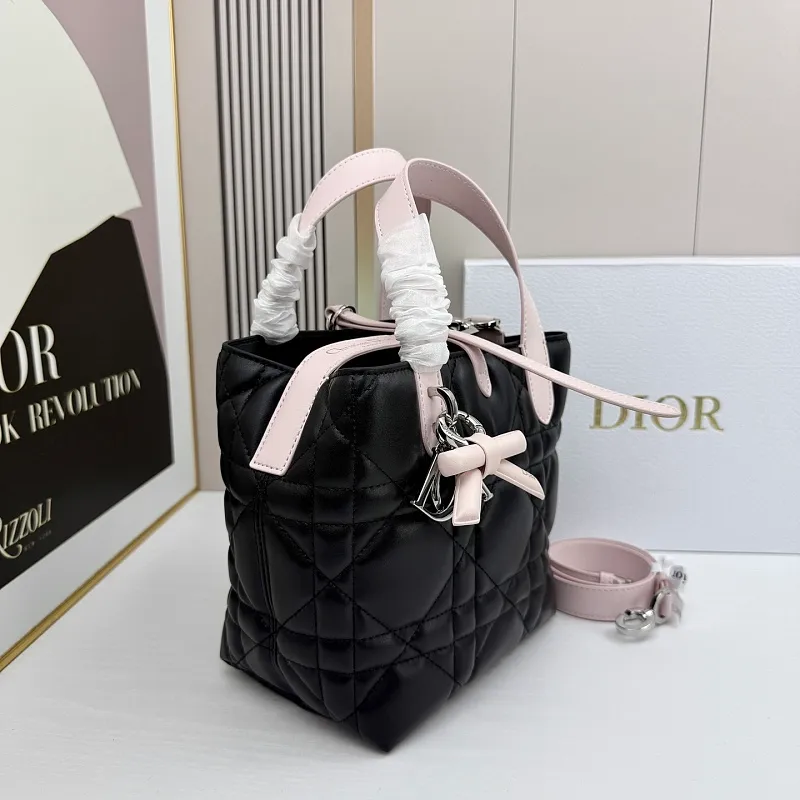 All Categories Official Website "Brand Women's Bags" Women's Bags 💙 DIOR 2026 New DIOR Handbags