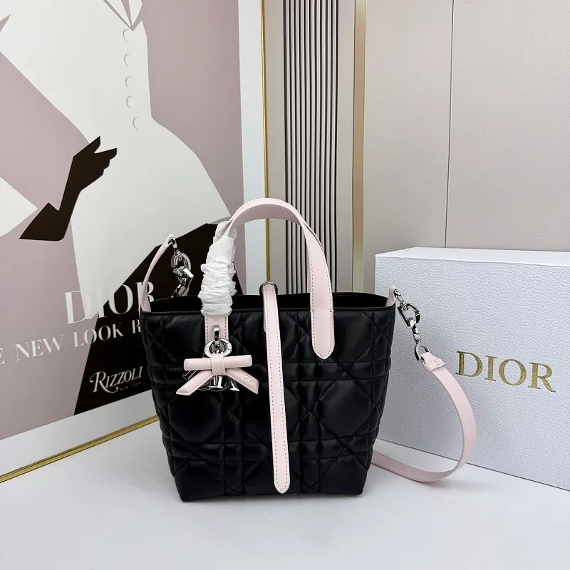 All Categories Official Website "Brand Women's Bags" Women's Bags 💙 DIOR 2026 New DIOR Handbags