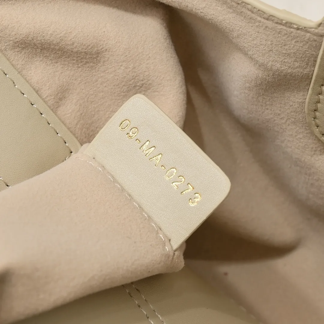 All Categories Official Website "Brand Women's Bags" Women's Bags 💙 DIOR 2025 New DIOR Handbags