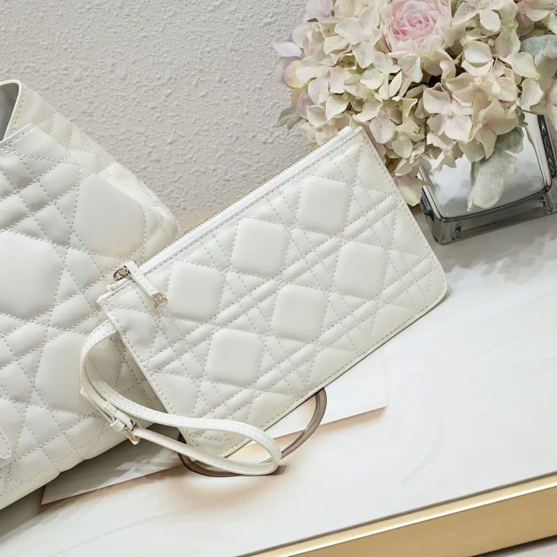 All Categories Official Website "Brand Women's Bags" Women's Bags 💙 DIOR 2025 New DIOR Handbags