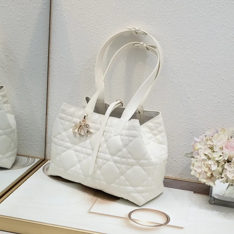 All Categories Official Website "Brand Women's Bags" Women's Bags 💙 DIOR 2025 New DIOR Handbags