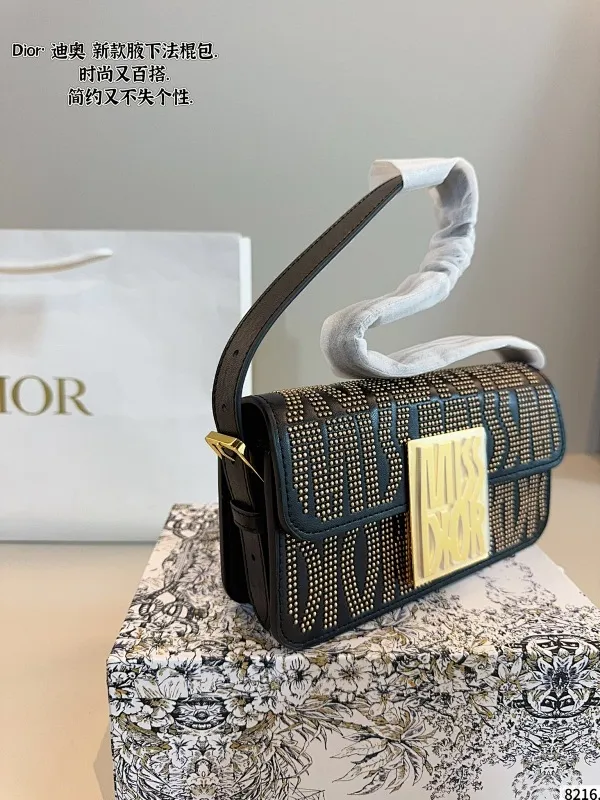 All categories Official website "Brand Women's Bags" Women's Bags 💙 DIOR 2025 new DIOR armpit bag