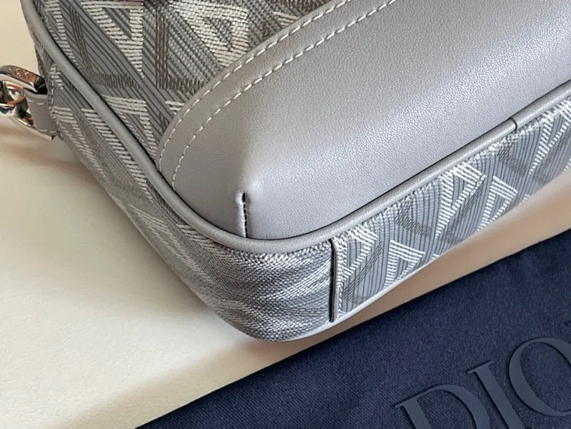 All Categories Official Website "Brand Women's Bags" Women's Bags 💙 DIOR 2025 New DIOR Crossbody Bag