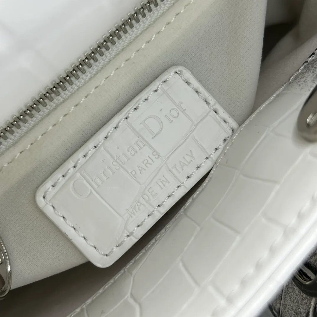 All Categories Official Website "Brand Women's Bags" Women's Bags 💙 DIOR 2026 New DIOR Handbags
