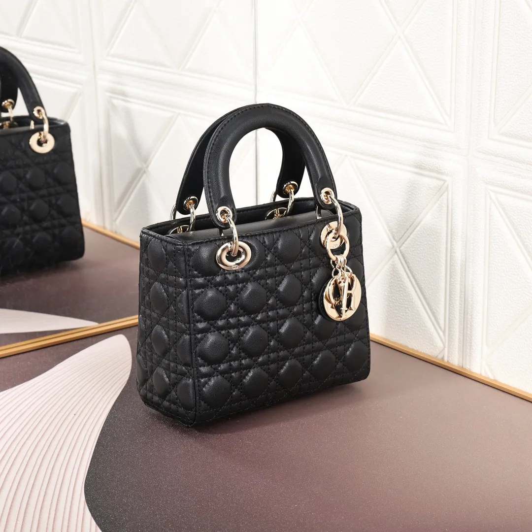 All Categories Official Website "Brand Women's Bags" Women's Bags 💙 DIOR 2026 New DIOR Handbags