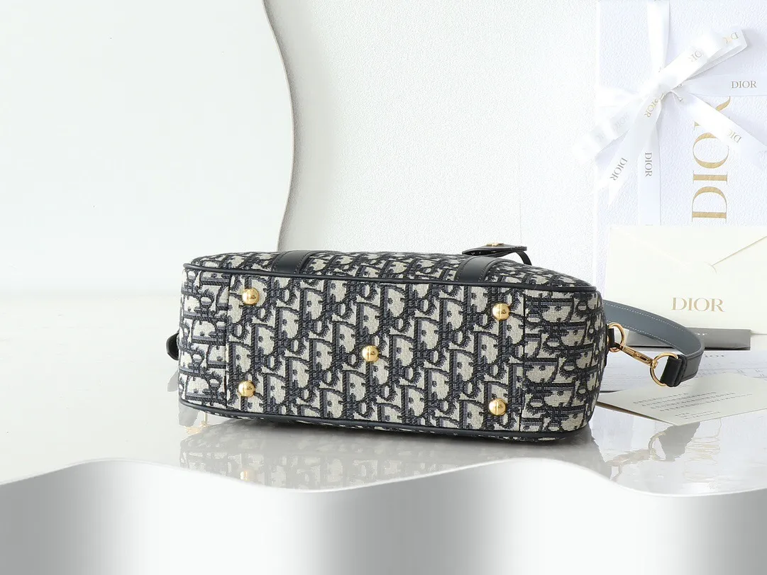 All Categories Official Website "Brand Women's Bags" Women's Bags 💙 DIOR 2025 New DIOR Crossbody Bag