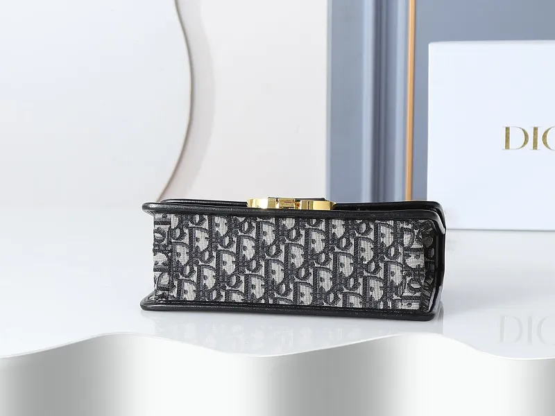 All Categories Official Website "Brand Women's Bags" Women's Bags 💙 DIOR 2026 New DIOR Crossbody Bag