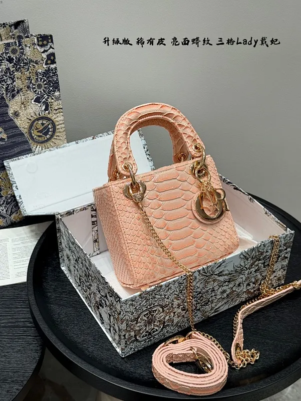 All Categories Official Website "Brand Women's Bags" Women's Bags 💙 DIOR 2025 New DIOR Crossbody Bag