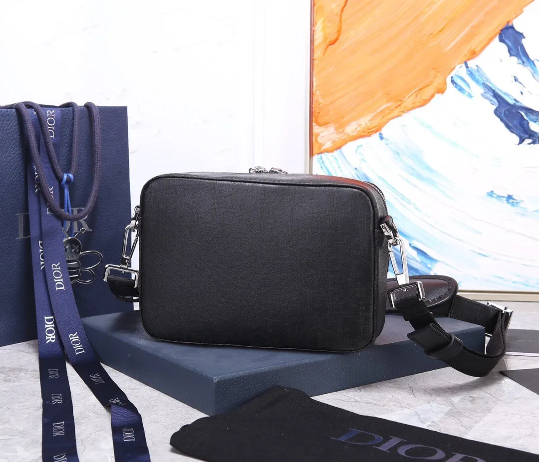 All Categories Official Website "Brand Women's Bags" Women's Bags 💙 DIOR 2025 New DIOR Crossbody Bag