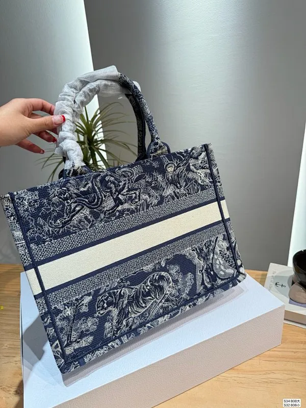 All Categories Official Website "Brand Women's Bags" Women's Bags 💙 DIOR 2025 New DIOR Handbags
