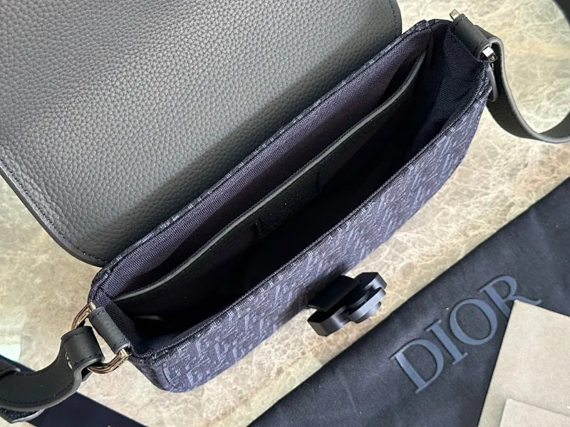 All Categories Official Website "Brand Women's Bags" Women's Bags 💙 DIOR 2025 New DIOR Crossbody Bag