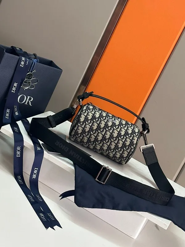 All Categories Official Website "Brand Women's Bags" Women's Bags 💙 DIOR 2025 New DIOR Crossbody Bag