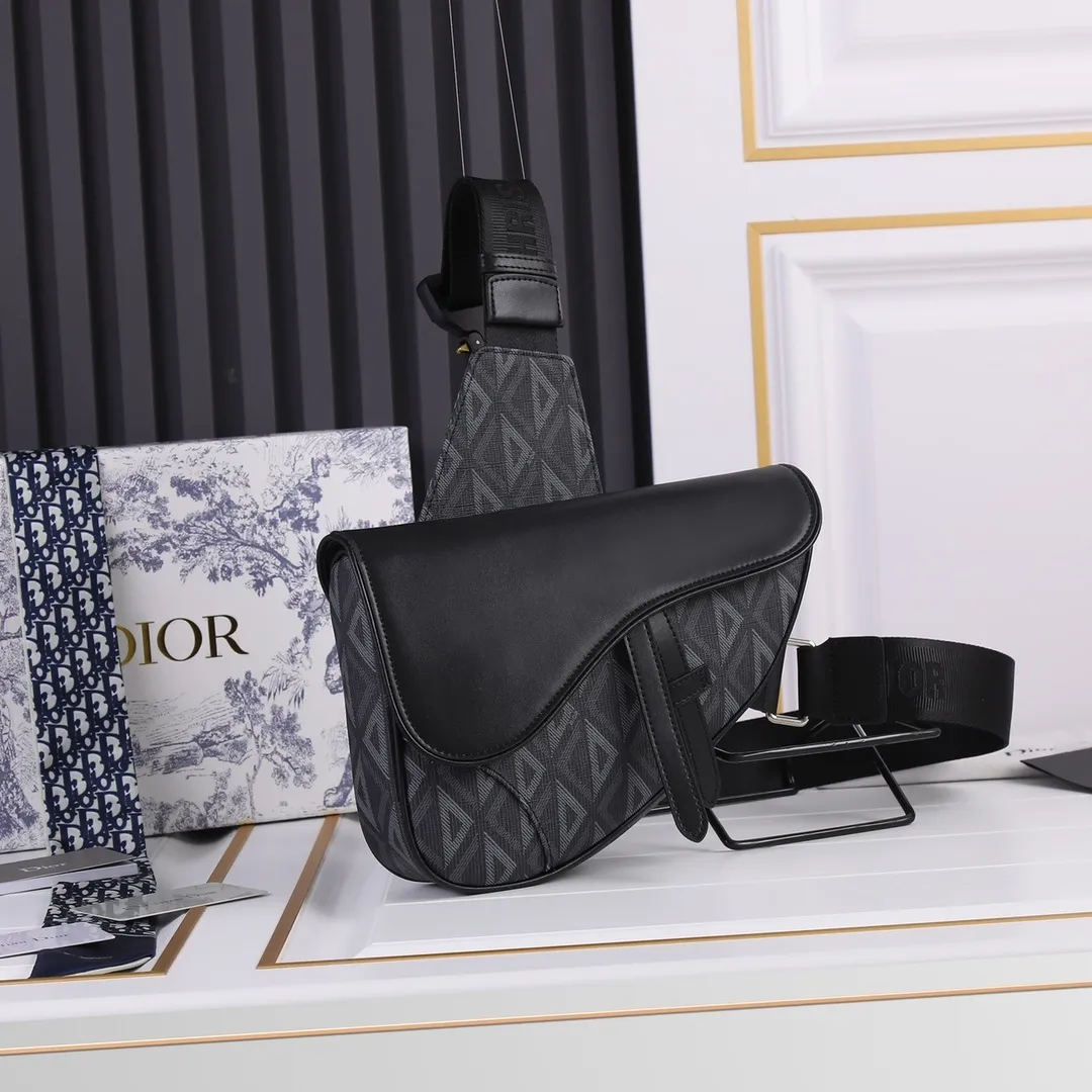 All Categories Official Website "Brand Women's Bags" Women's Bags 💙 DIOR 2025 New DIOR Crossbody Bag