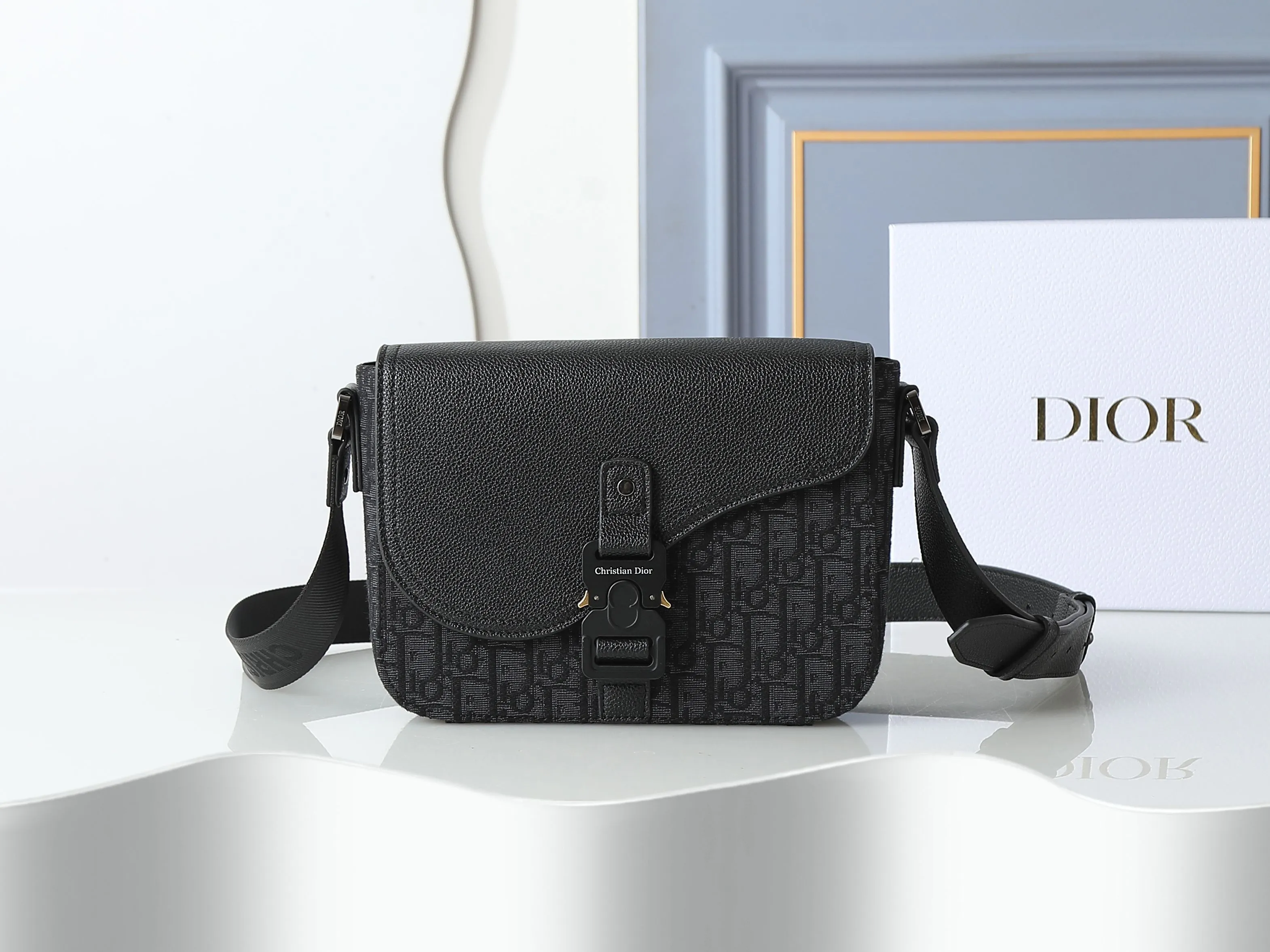 All Categories Official Website "Brand Women's Bags" Women's Bags 💙 DIOR 2026 New DIOR Crossbody Bag