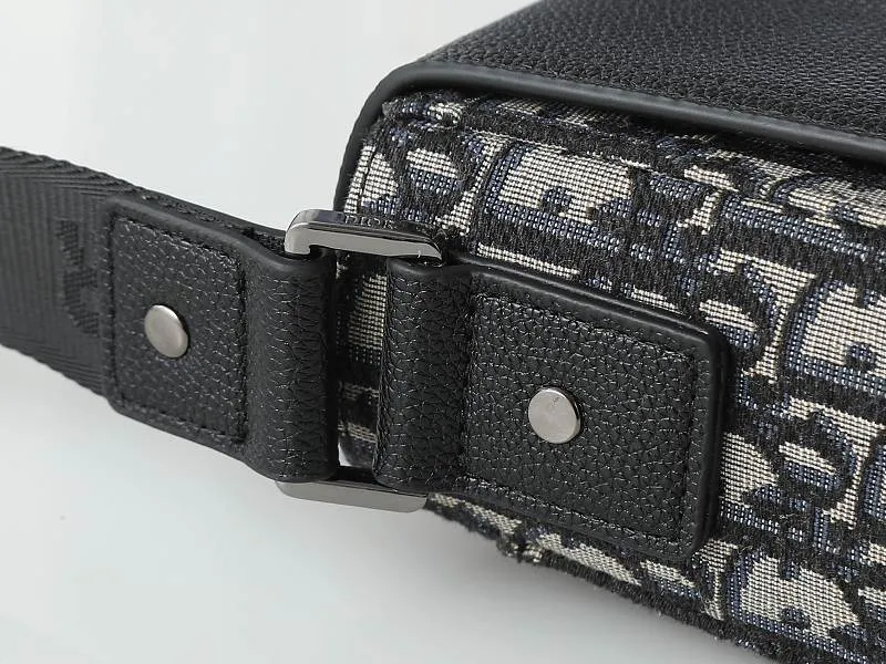 All Categories Official Website "Brand Women's Bags" Women's Bags 💙 DIOR 2026 New DIOR Crossbody Bag