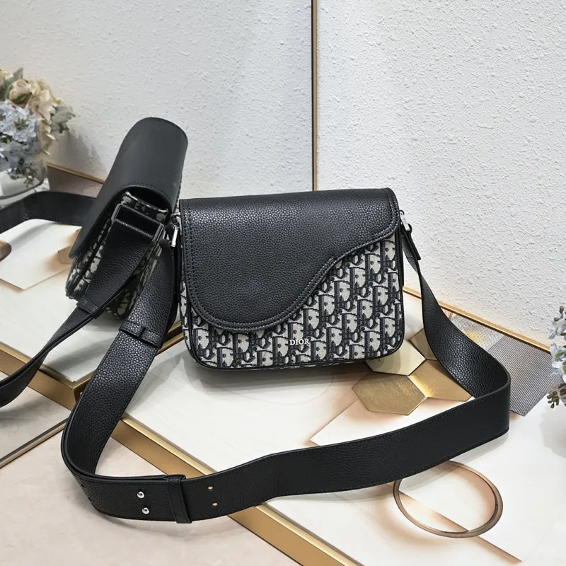 All Categories Official Website "Brand Women's Bags" Women's Bags 💙 DIOR 2025 New DIOR Crossbody Bag
