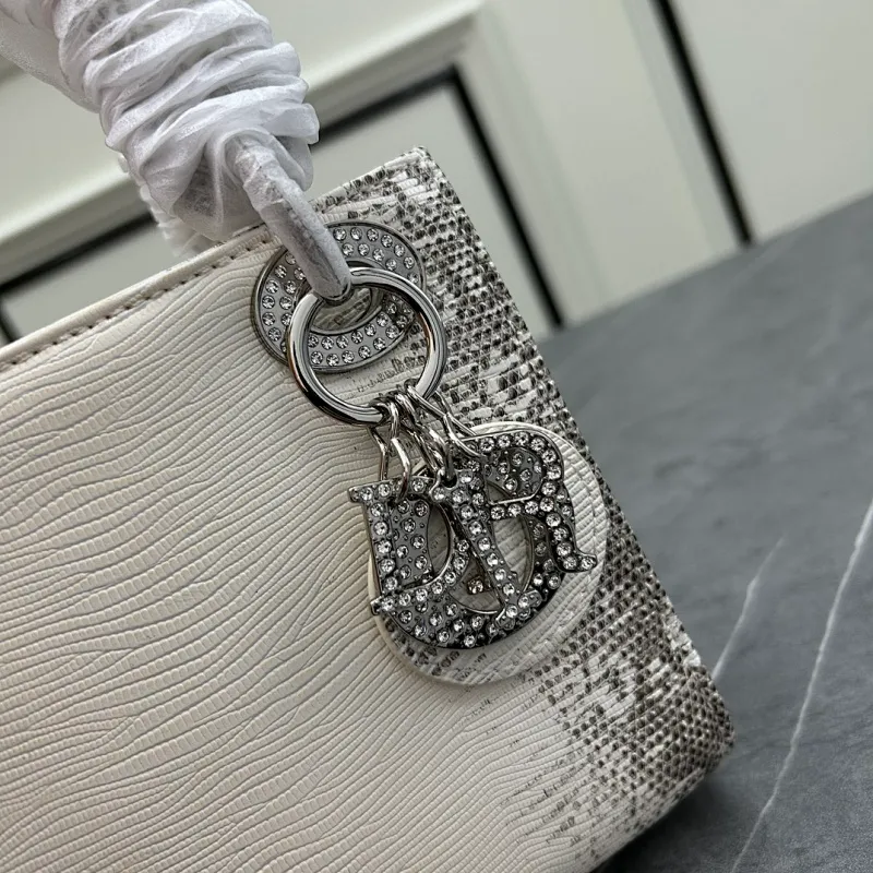 All Categories Official Website "Brand Women's Bags" Women's Bags 💙 DIOR 2026 New DIOR Handbags